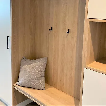 Luettje Heimat, Am Alten Deich 4-1 12 شقة *